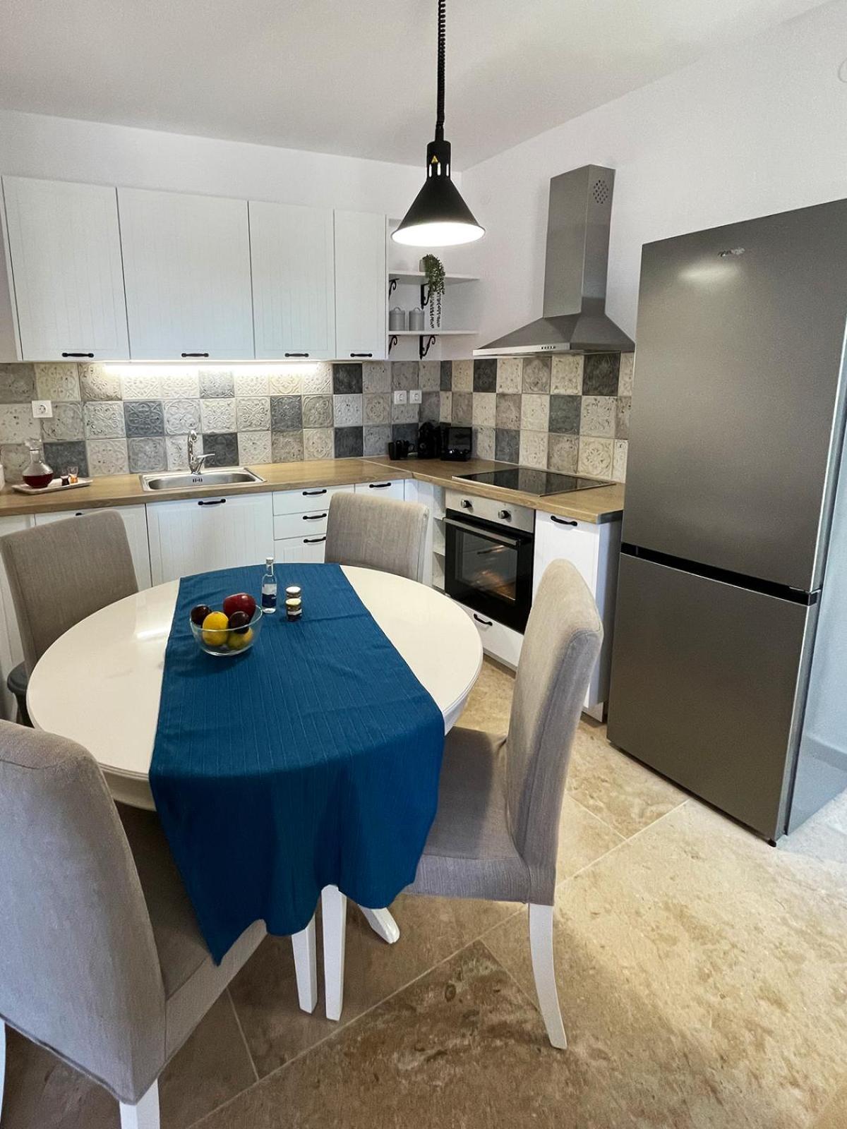 Odysseus Boutique Apartment แอร์มิโอนี ภายนอก รูปภาพ